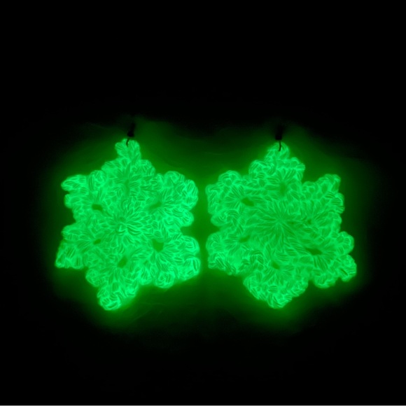 Glow in the Dark Snowflake Earrings, Crocheted Jewelry - Picture 2 of 2